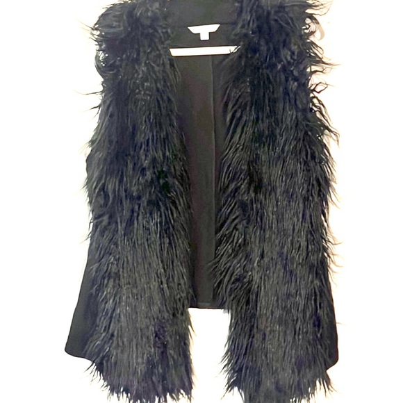 CAbi Women's Infinite Open front Sweater Vest with Faux fur Small - Picture 3 of 11